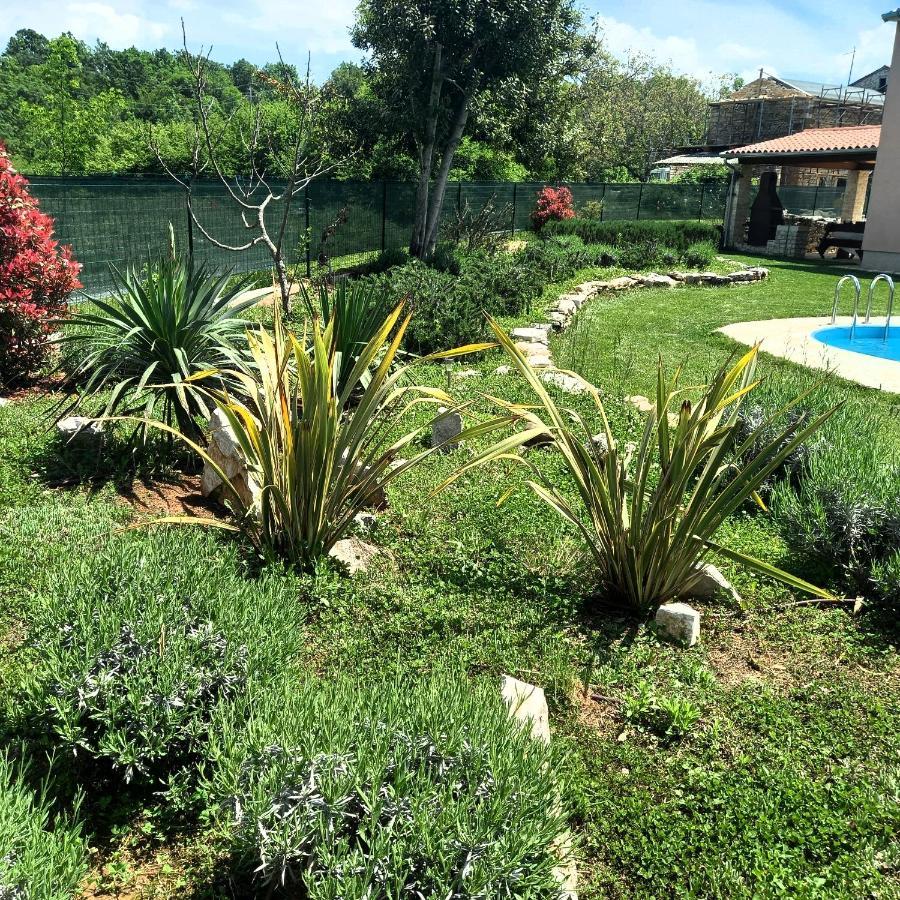 Villa Malini 그로즈냔 외부 사진